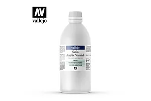 Vallejo Satin Acrylic Varnish 500ml image 61978