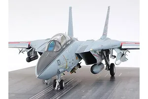 Tamiya 1/48 Grumman F-14A Tomcat Scaled Plastic Model Kit image 64536