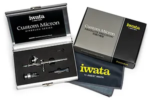 Iwata CM.C Plus Gravity Fed Dual Action Airbrush w/ Mac Valve - 0.23m image 70187