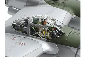 Tamiya 1/48 P-38 J Lightning Scaled Plastic Model Kit image 71083