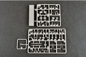 Trumpeter 1/700 HMS Calcutta Light Cruiser Scaled Plastic Model Kit image 74344