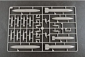 Trumpeter 1/48 PLAAF J-10C Vigorous Dragon Jet Scaled Plastic Model Kit image 74368