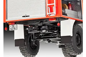 Revell 1/24 Mercedes-Benz Unimog U 1300 TLF 8/18 Scaled Plastic Model Kit image 78359