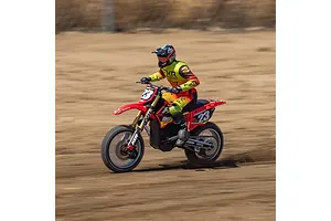 Losi 1/4 Promoto-MX Electric RTR RC Motorcycle - FXR image 81637