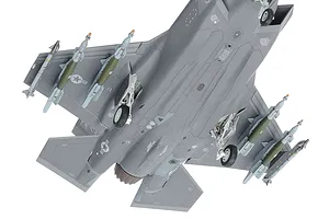 Tamiya 1/72 Lockheed Martin F-35A Lightning II Jet Fighter Scaled Plastic Model Kit image 83659