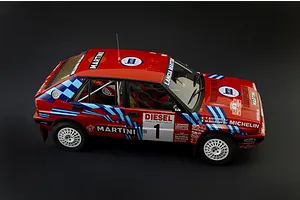 Italeri 1/12 Lancia DELTA 16V HF integrale Sanremo 1989 Model Kit image 87281