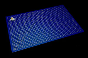 Italeri Modelling Workstation w/ A3 Cutting Mat image 89264
