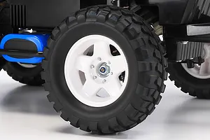 Tamiya CW-01 Mitsubishi Pajero RC Truck Electric 2WD 1/10 Scale Kit image 89340