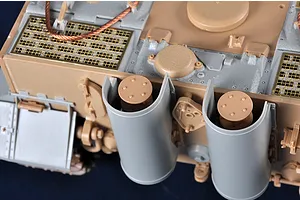 Trumpeter 1/16 German Tiger 1 Late Type Heavy Tank Model Kit image 89451