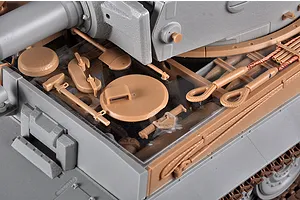 Trumpeter 1/16 German Tiger 1 Late Type Heavy Tank Model Kit image 89456