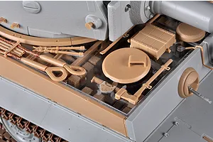 Trumpeter 1/16 German Tiger 1 Late Type Heavy Tank Model Kit image 89472