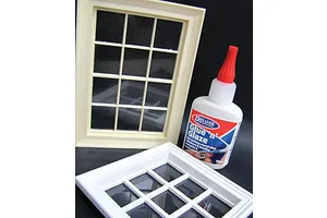 Deluxe Materials Glue 'N' Glaze Adhesive 60ml image 89777