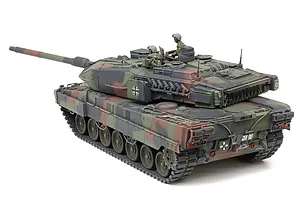 Tamiya 1/35 Leopard 2 A7V Tank Scaled Plastic Model Kit image 93846