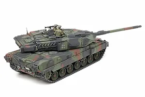Tamiya 1/35 Leopard 2 A7V Tank Scaled Plastic Model Kit image 93853