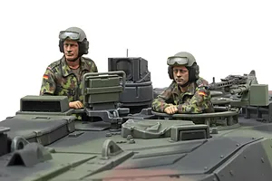 Tamiya 1/35 Leopard 2 A7V Tank Scaled Plastic Model Kit image 93855