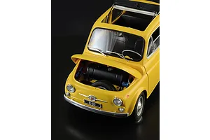 Italeri 1/12 Fiat 500 F Car Scaled Plastic Model Kit image 94563