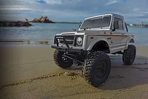 Element RC Enduro12 Bushido RC Rock Crawler Electric 4WD 1/12 Scale RTR - Silver image 97267
