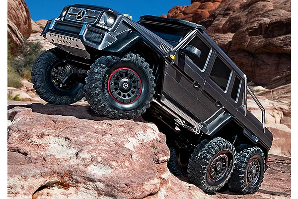 Superior 6x6 Design for Unstoppable Traction