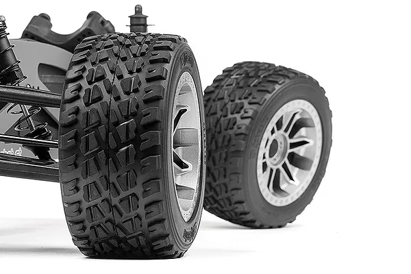All-Terrain Tyres for Go-Anywhere Capability