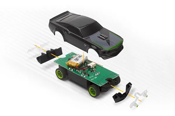 Extended Playtime with 45-Minute LiPo Battery Life