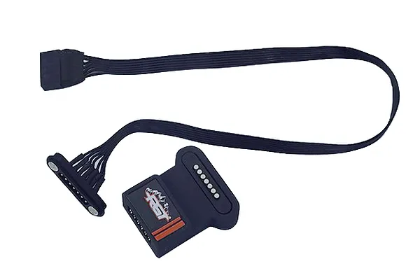 Magnetised LED Connector