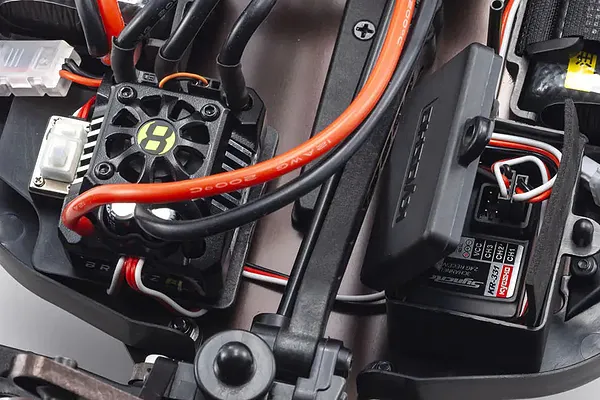 High-Performance BRAINZ 8 ESC