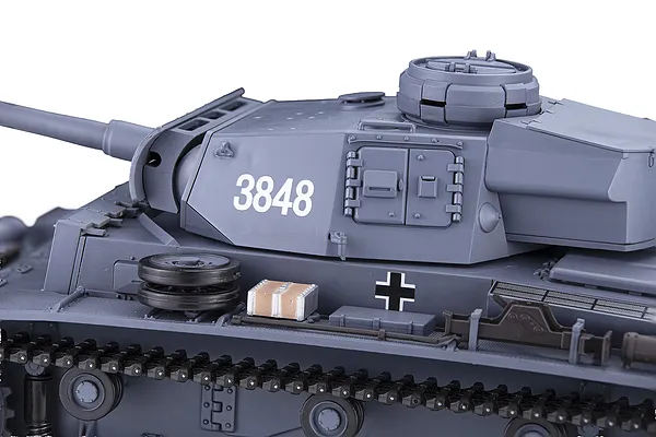 Incredible Scale Detail