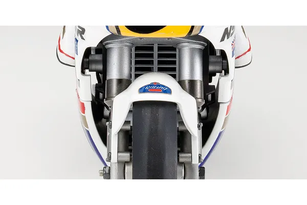 Functional Cooling Slits Scale Radiator Detail