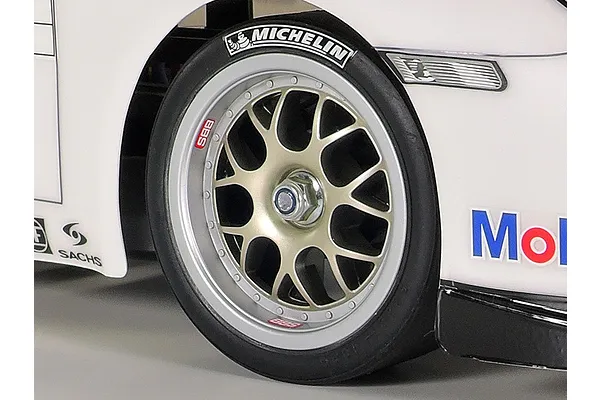 Mesh Wheels With Slick Tyres