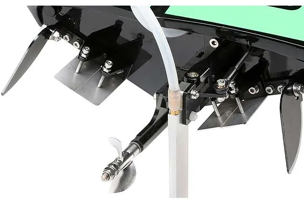 Clean moulded composite interior