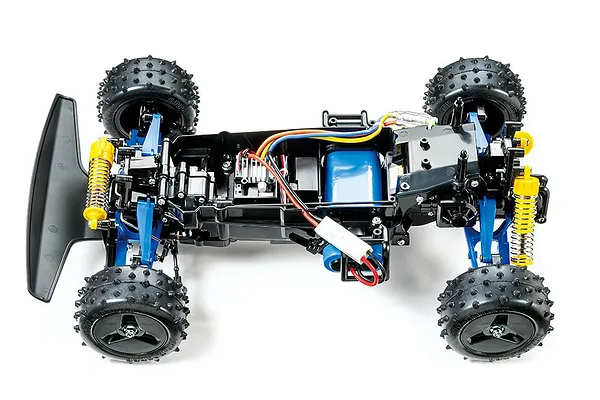 Front double-wishbone suspension with monoshock