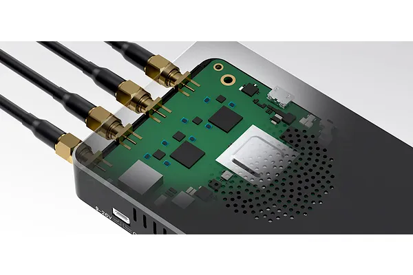 Built-In Hardware Filter for Stable Transmission
