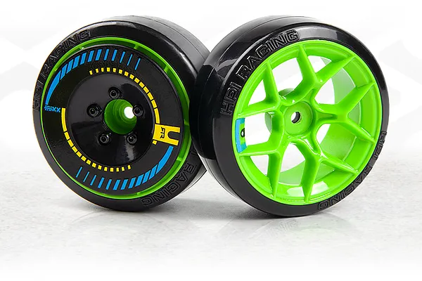 Colour-Matched Aero-5 Wheels and T-Drift Tyres