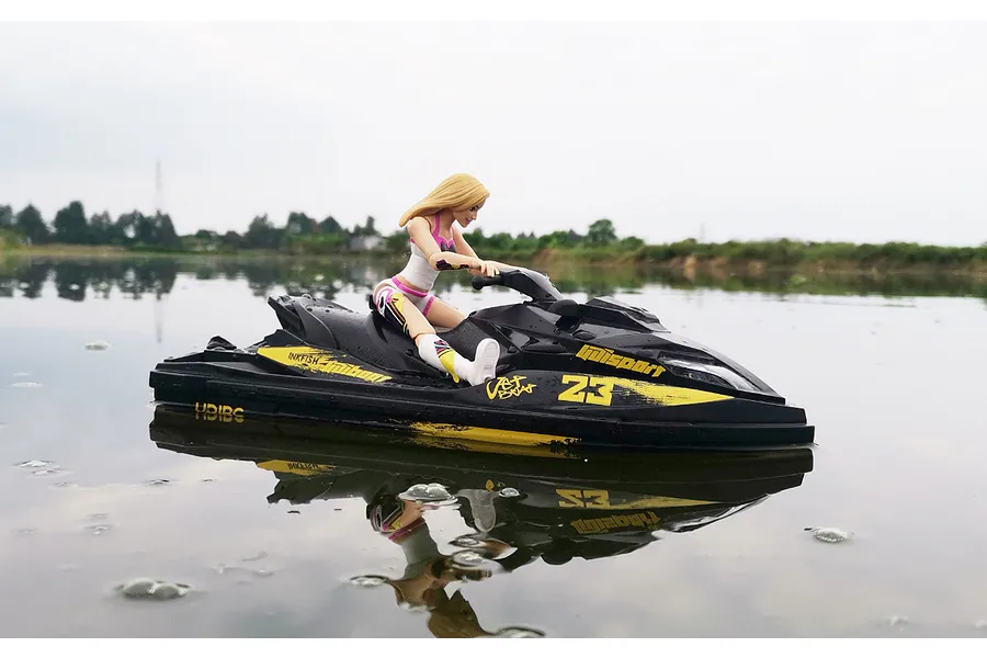UDI 14&amp;quot; Inkfish RC Jetski - Brushless Team Pack image 134097