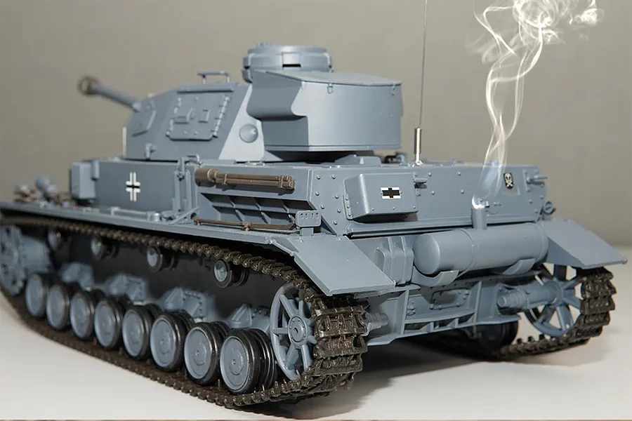Heng Long RC Tanks - M4A3 Sherman vs Panzer IV (F2 Type) Rival Bundle image 135148