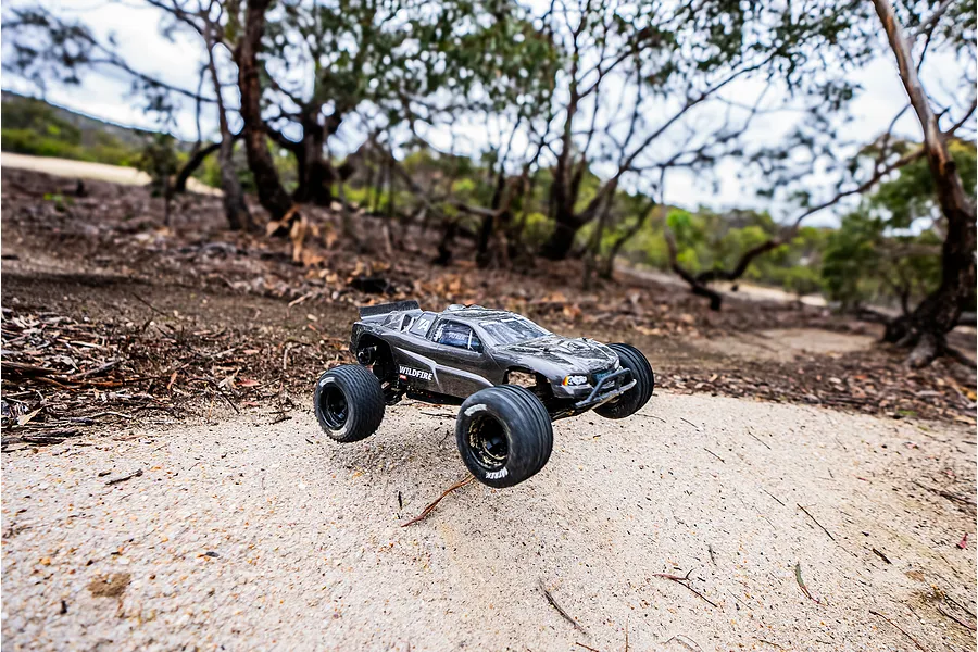 Atrek Wildfire Pro RC Stadium Truck - Brushless Team Pack image 140771
