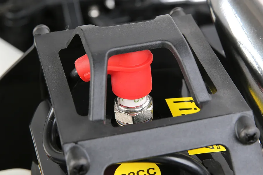 Rovan 32cc Voyager 5 V2 RC Buggy Petrol 4WD 1/5 Scale RTR - Essentials Pack image 143574