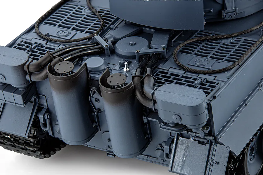 Heng Long German Tiger I RC Tank Electric Tracked 1/16 Scale RTR image 102660