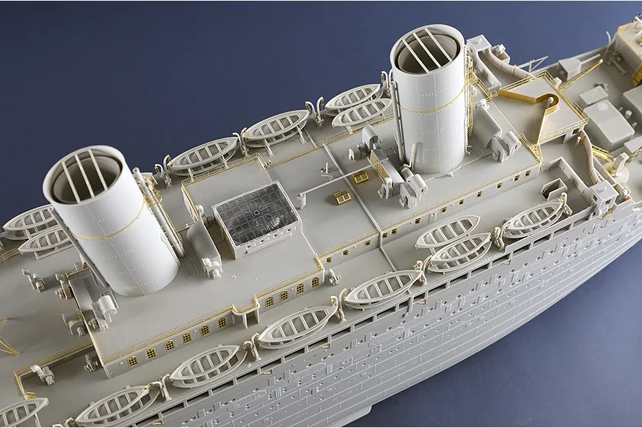 Trumpeter 1/200 Olympic Ocean-Liner Scaled Plastic Model Kit image 108490