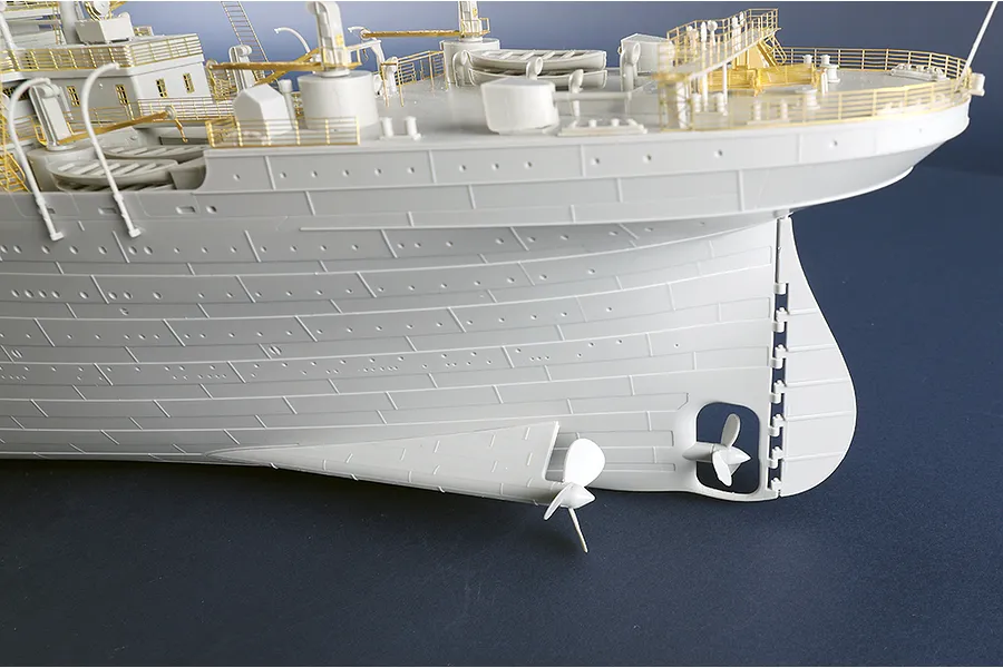 Trumpeter 1/200 Olympic Ocean-Liner Scaled Plastic Model Kit image 108492