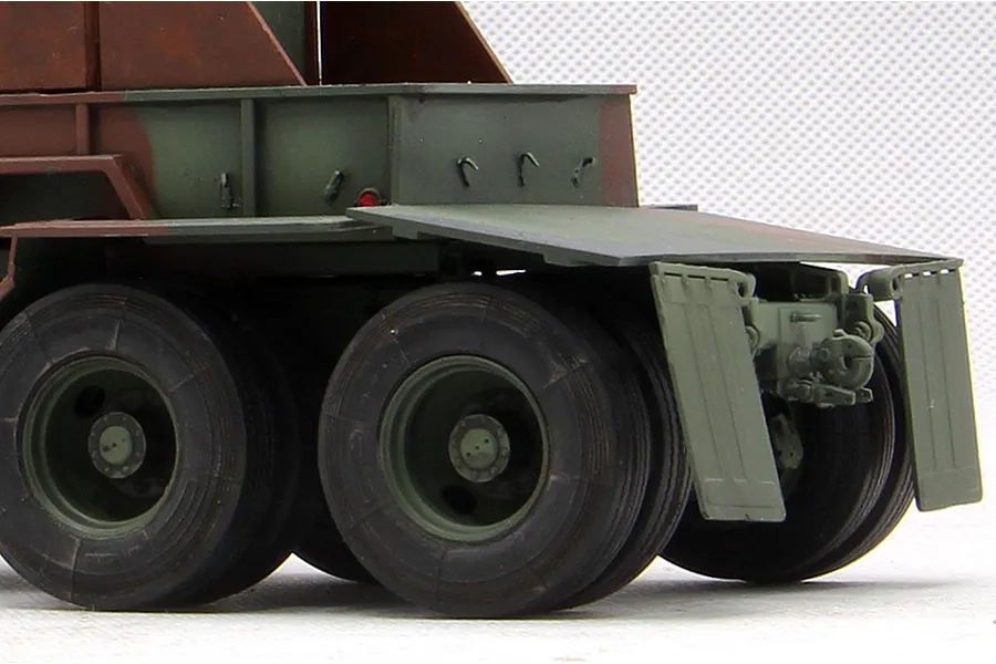 Trumpeter 1/35 M915 Gun Truck Scaled Plastic Model Kit image 108520
