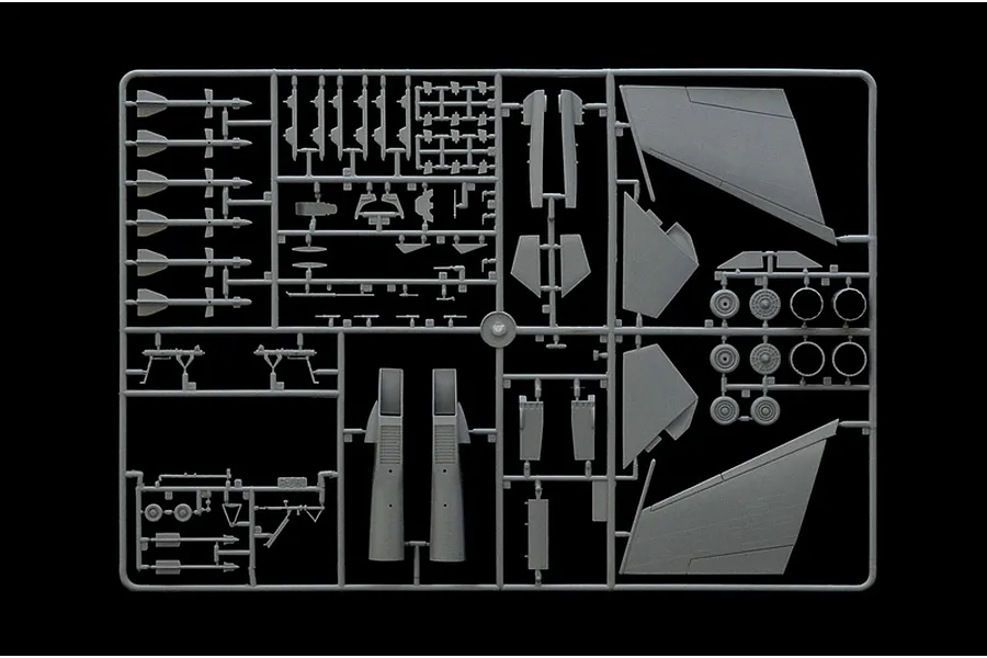 A grey plastic model kit sprue containing various aircraft parts for an Italeri 1/72 Su-33 Sea Flanker fighter model.