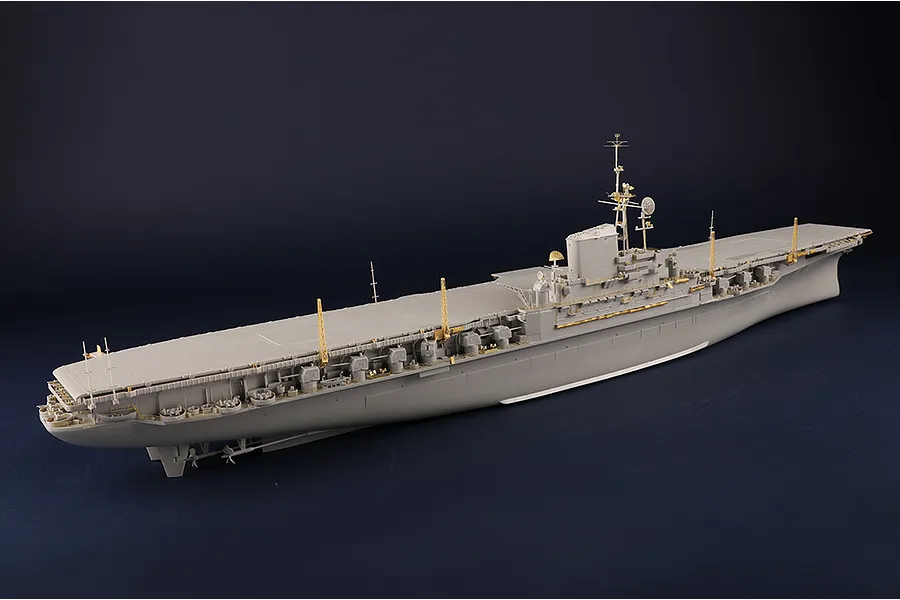 Trumpeter 1/350 USS Midway CV-41 Aircraft Carrier Scaled Plastic Model Kit image 110841