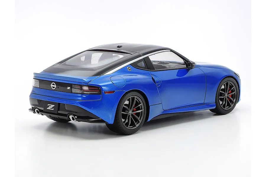 Tamiya 1/24 Nissan Fairlady Z Scaled Plastic Model Kit image 112527