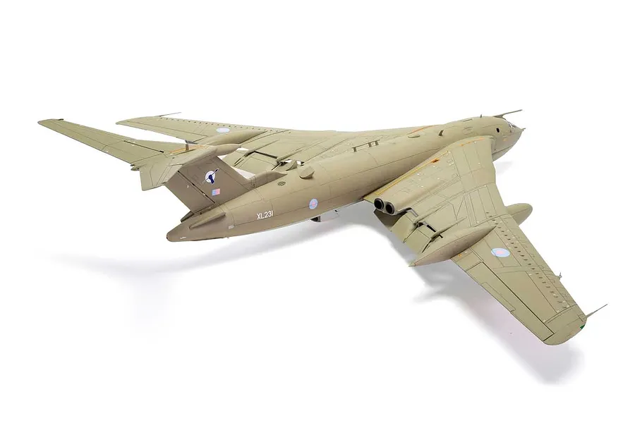 Airfix 1/72 Handley Page Victor K.2 Bomber Scaled Plastic Model Kit image 113063