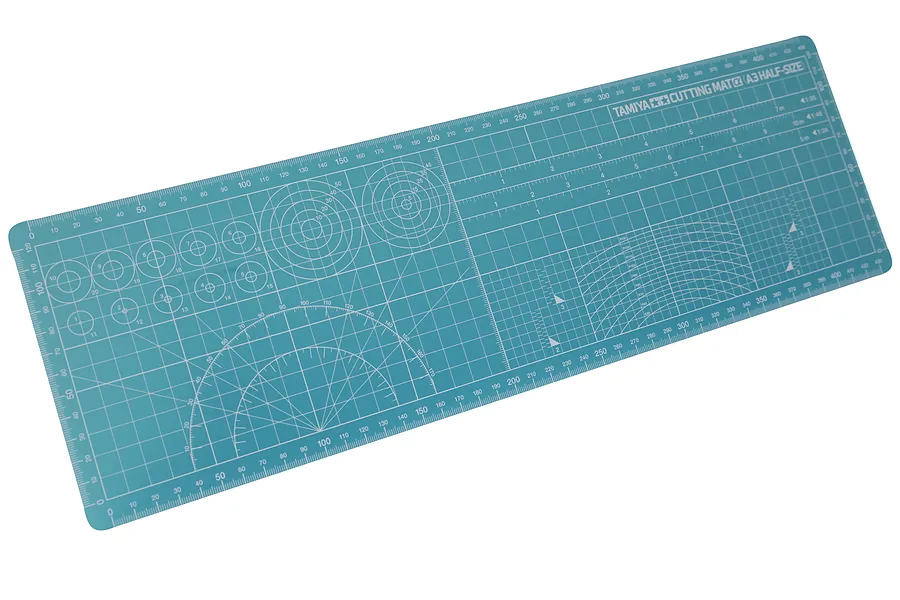 Tamiya Blue Cutting/Modelling Mat - Half-A3 Size image 114357
