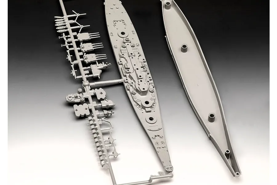 Revell 1/1200 USS New Jersey Battleship Scaled Plastic Model Kit image 114592
