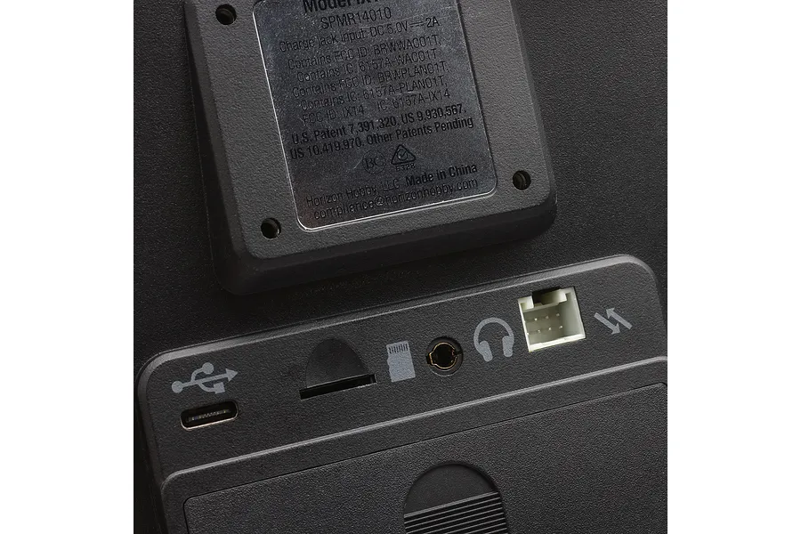 Spektrum iX14+ 2.4Ghz 20Ch DSMX Transmitter image 114740