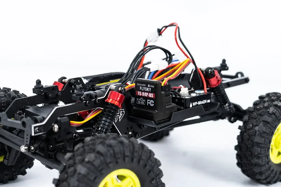 Hobby Plus CR-18P Evo-Pro Rock Lizard RC Rock Crawler Brushless Electric 4WD 1/18 Scale RTR - Red image 117098