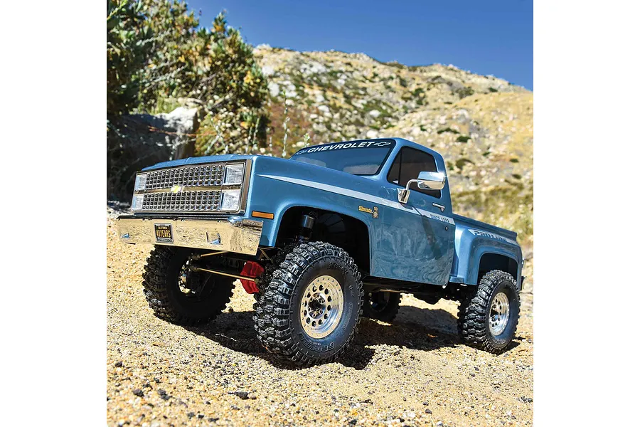 Axial SCX10 III Base Camp Pro-Line &amp;#039;82 Chevy K10 RC Rock Crawler Electric 4WD 1/10 Scale RTR - Limited Edition image 118022
